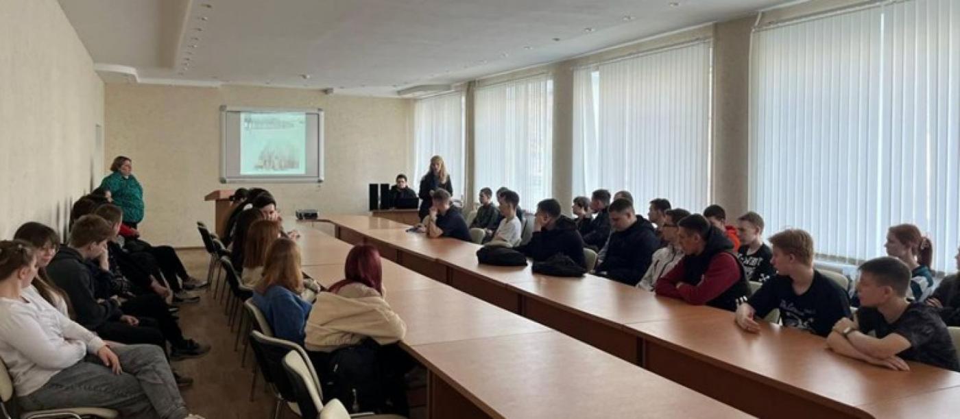 Выпускники колледжа сферы обслуживания обсудили с представителем ПСФ перспективы технического образования